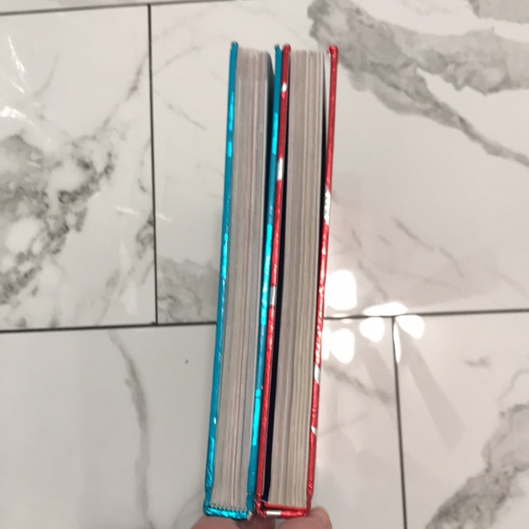 Ripley’s believe it or not books vol 6 & 8 seeing is believing & strikingly true - Picture 10 of 13